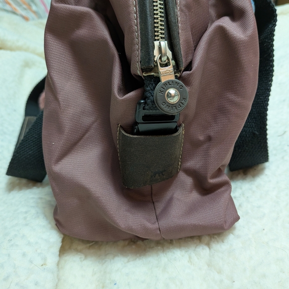 Kipling Raspberry Ulysses - Picture 9 of 12